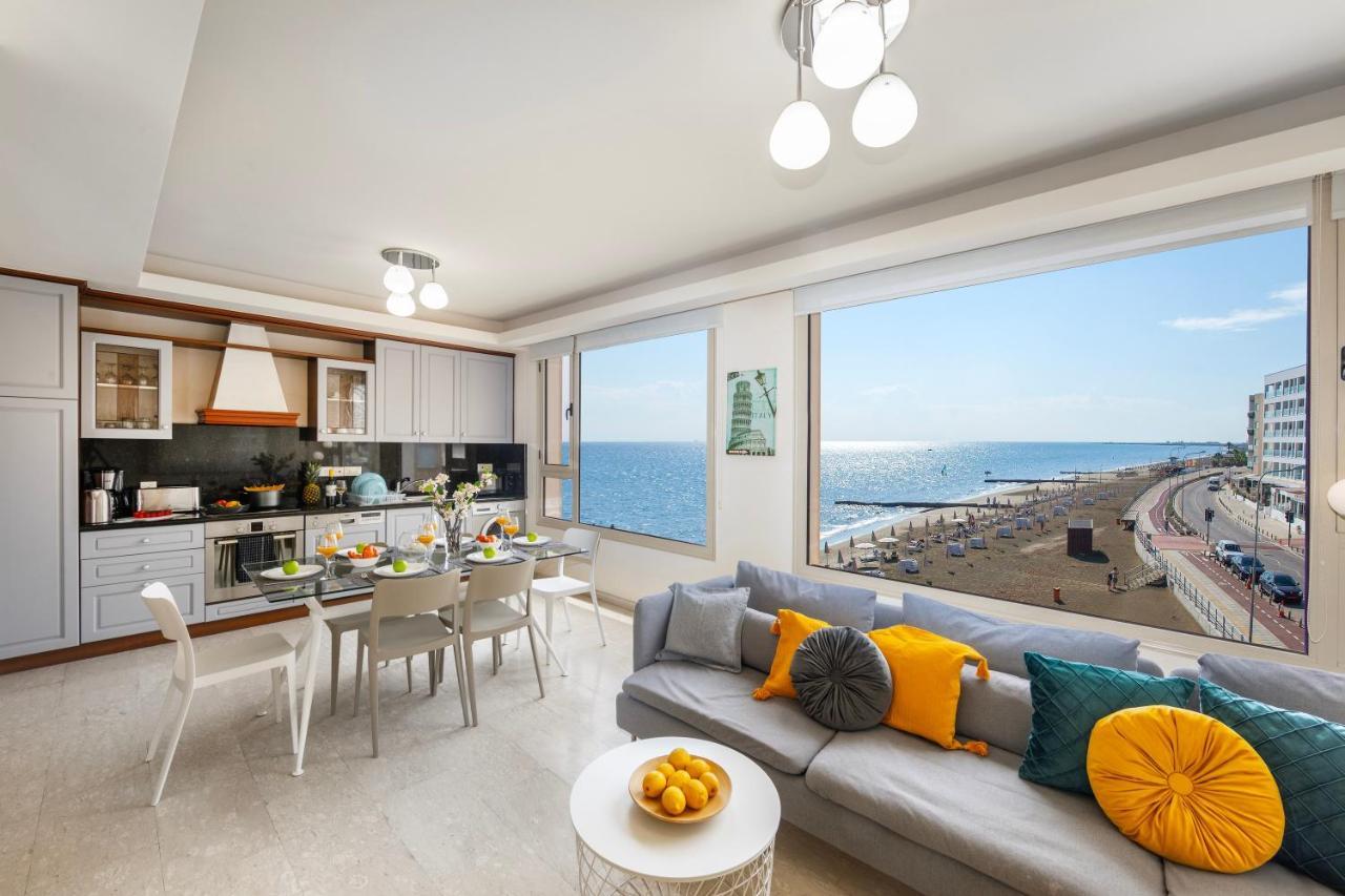 Mackenzie Beachfront Eftyhia Suite Larnaca Exterior photo